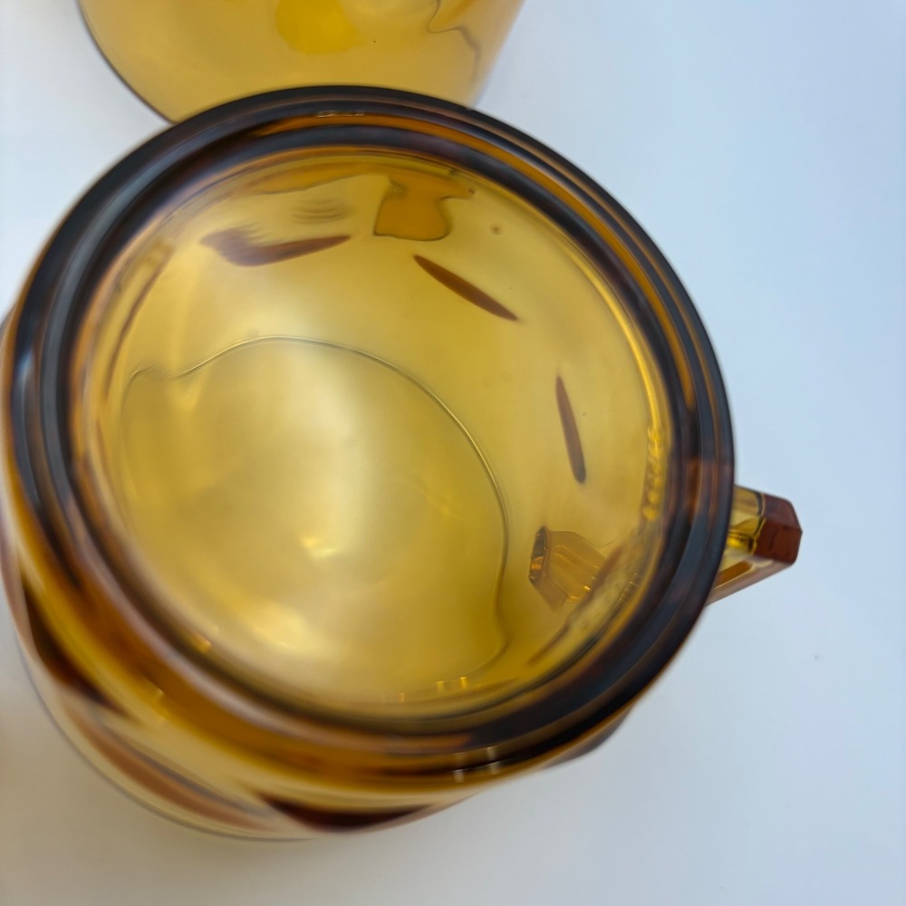Vintage Arcoroc France Amber Glass Mugs Set of 7 MCM Retro Coffee Cups Stackable - Picture 4 of 4